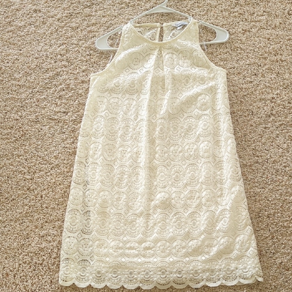Elegant Cream Lace Dress